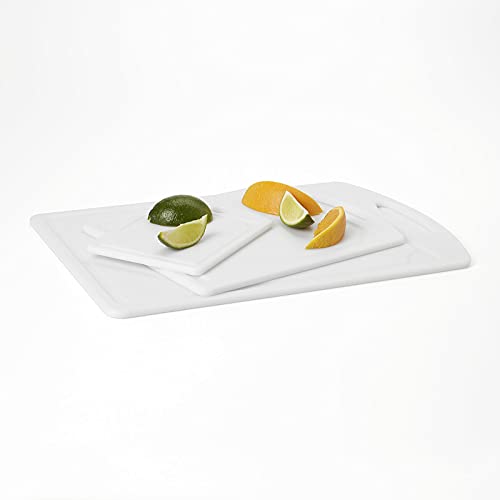 Farberware Plastic Cutting Board Set, Dishwasher- Safe Poly Chopping Board for Kitchen with Easy Grip Handles, Set of 3, White