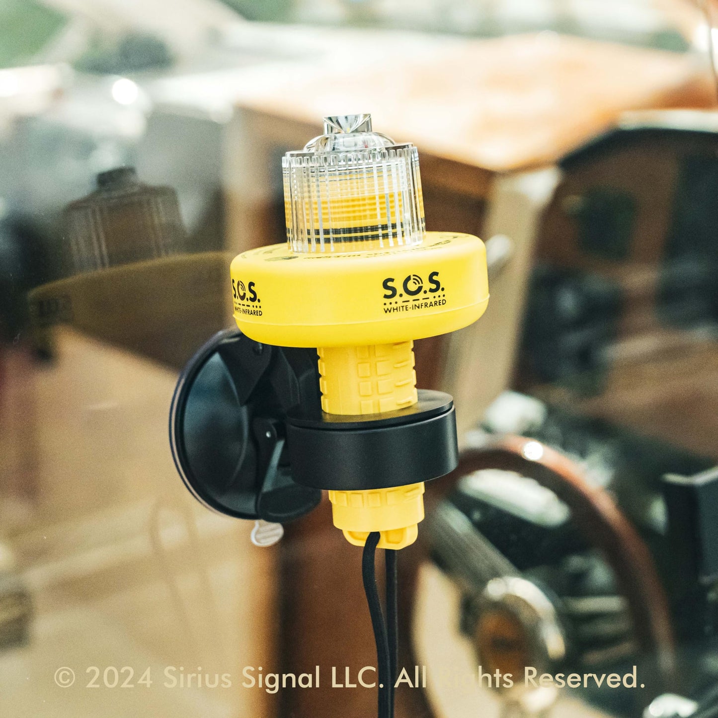 Sirius Signal C-1003 SOS LED Distress Signal - Electronic Flare Replacement, USCG Approved, Includes Daytime Flag & Whistle