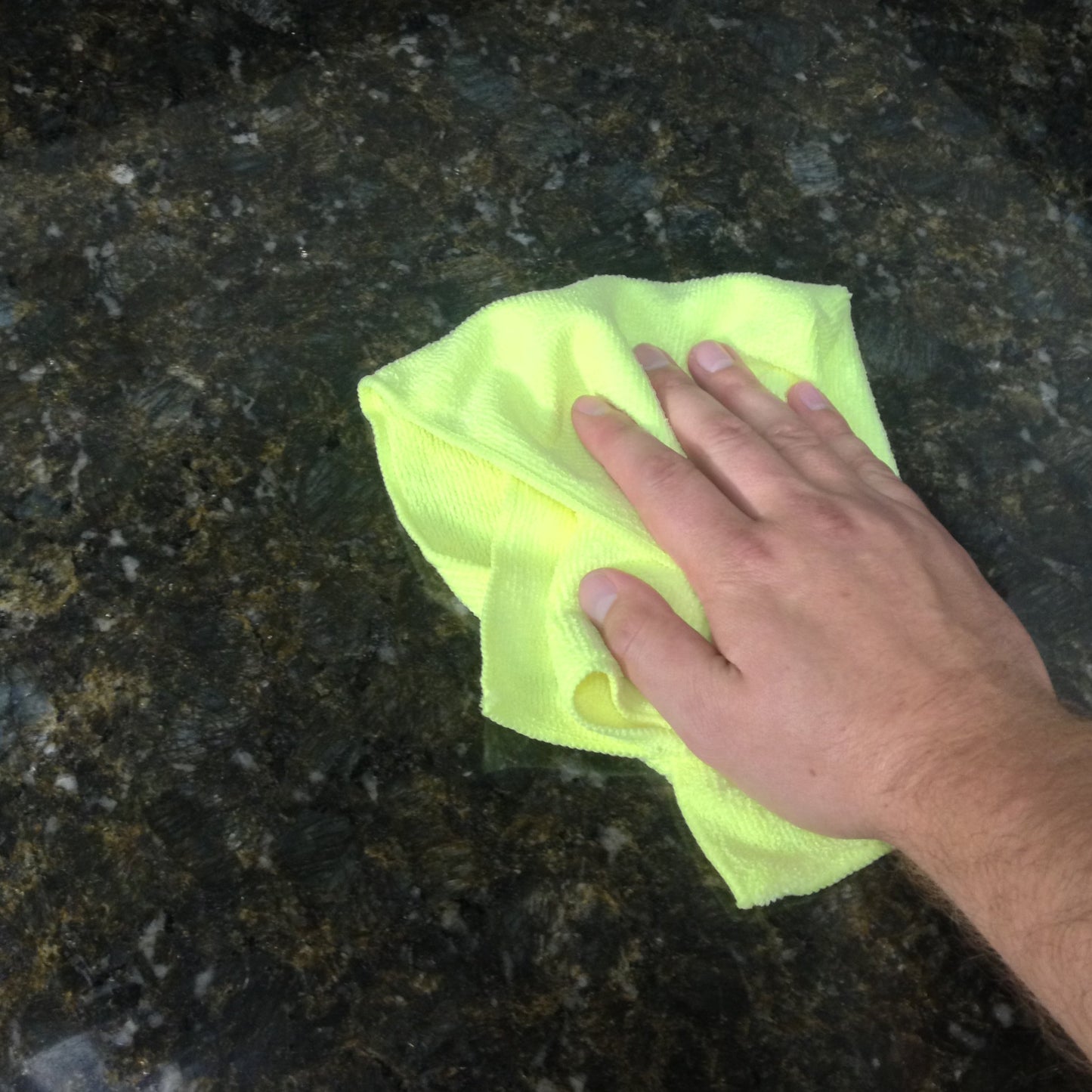 Zwipes 735 Microfiber Towel Cleaning Cloths, 12 Pack